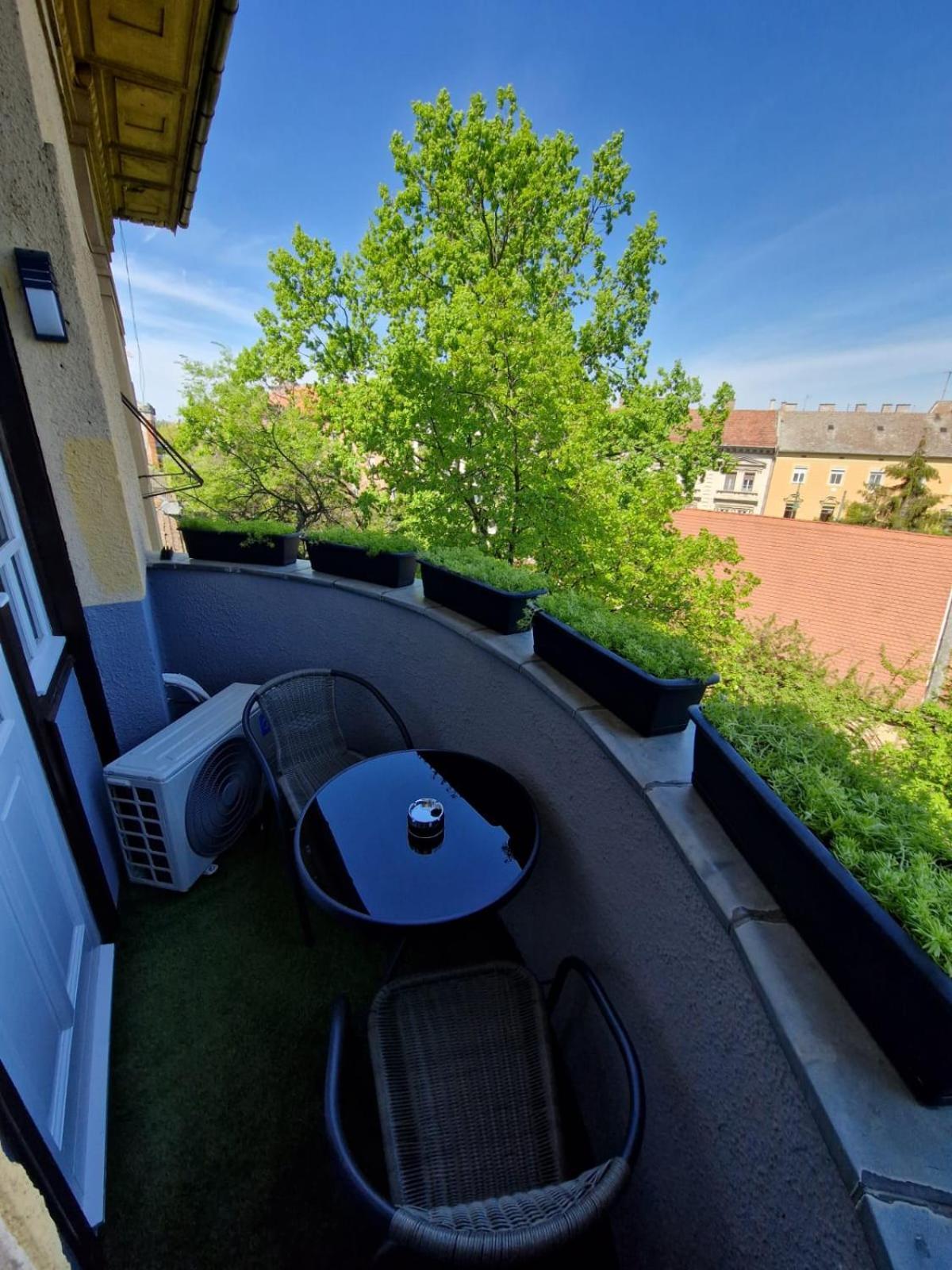 Milla'S Dream Home Szeged Exterior photo